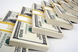 کاهش ارزش دلار در بازارهای جهانی