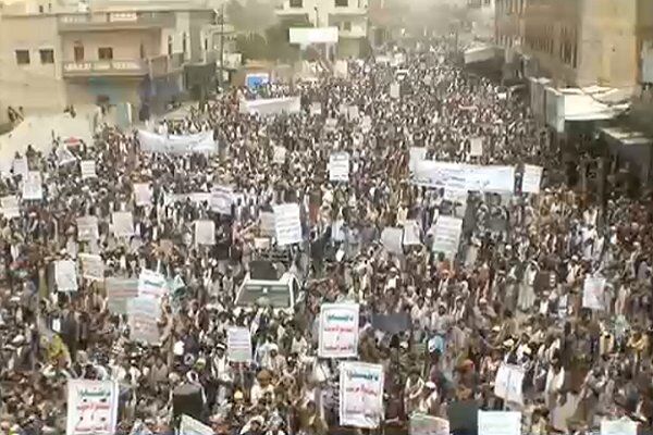 مردم یمن در صعده تظاهرات گسترده برپا کردند
