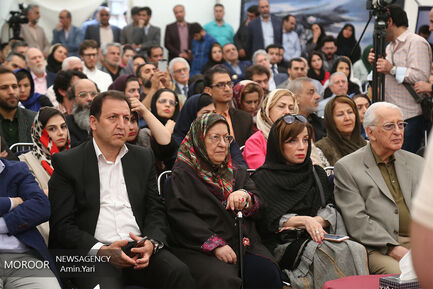 واگذاری سند زمین موزه ایران درودی