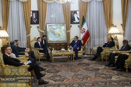 دیدار وزیر خارجه انگلیس و دبیر شورای عالی امنیت ملی