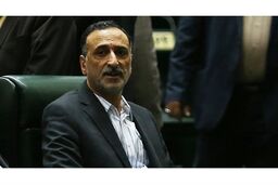 باید مواضع دانش آشتیانی در مورد سال 88 روشن شود/دانش آشتیانی برای وزارت ضعیف است