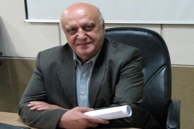 دولت اجازه ندارد بی مهابا پول بودجه را هزینه کند