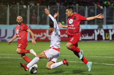 زمان بازی نساجی قائمشهر و پرسپولیس اعلام شد