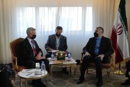 امیرعبداللهیان با کمیسر عالی ملل متحد در امور پناهندگان دیدار کرد