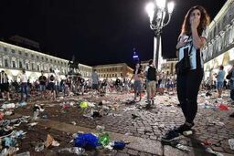 شمار مجروحان حادثه تورینو ایتالیا به 1527 نفر رسید