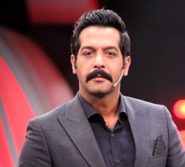  مجری جدید برنامه دست‌فرمون معرفی شد
