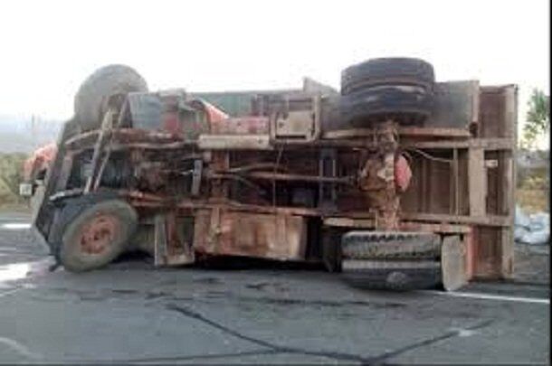 حادثه رانندگی در محور فیروزآباد 12 مصدوم برجای گذاشت