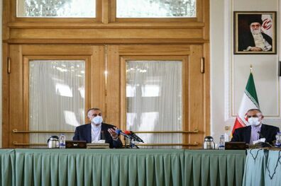 نشست وزیر امور خارجه با اعضای اتاق بازرگانی