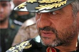 دولت بدون تفنگ، توسط دشمنان تحقیر و سرانجام تسلیم خواهد شد