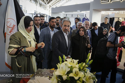 افتتاح نمایشگاه زنان و تولید ملی