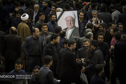 تدفین پیکیر آیت الله هاشمی رفسنجانی در مرقد امام خمینی (ره)