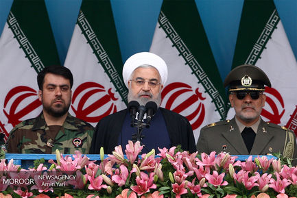 رژه روز ارتش با حضور رییس جمهوری