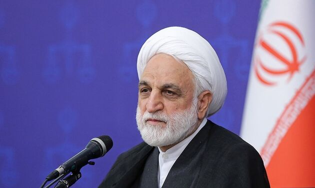 آزادی ۹۷۵ نفر از زنان زندانی به‌ مناسبت میلاد حضرت زهرا(س)