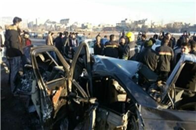 21 مصدوم در انحراف اتوبوس مسافربری در مسیر اصفهان- کاشان