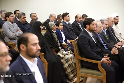 دیدار دست‌اندرکاران کنگره ۱۴ هزار شهید جامعه کارگری کشور