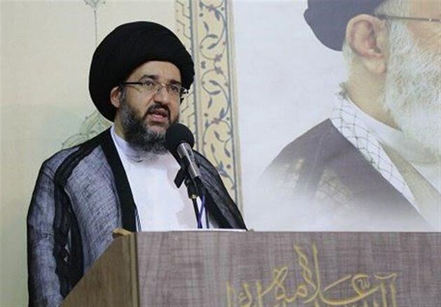 باید برکت قرآن را در خانه درک کنیم