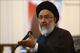 محقق‌داماد: صفحه تلخ روزنامه‌ها انسان را به گریه می‌اندازد