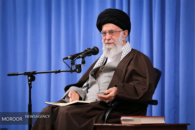 پیام رهبر معظم انقلاب به بیست و هشتمین اجلاس سراسری نماز 