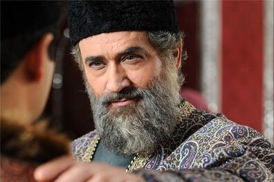 فیلم‌های سینمایی و تلویزیونی در آخر هفته