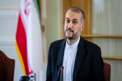 ایران و ونزوئلا سند همکاری‌های ۲۰ ساله امضا می‌کنند