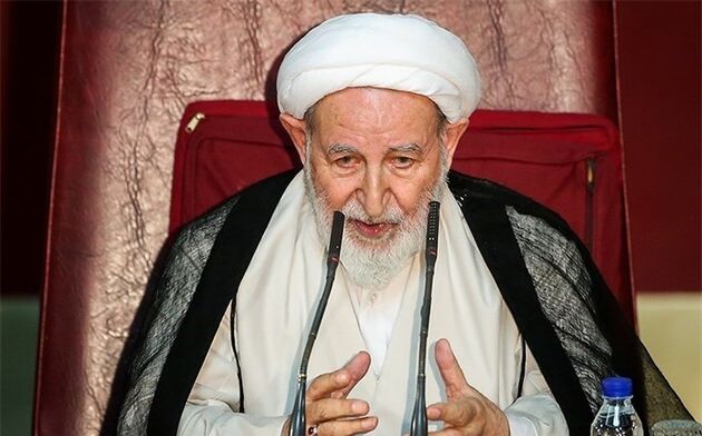 آیت الله یزدی در بیمارستان بستری شد