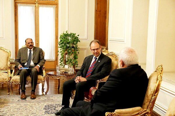  دیدار رئیس جدید دفتر فائو در تهران با ظریف 