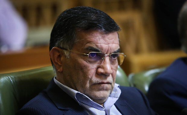 جایگاه شهردار تهران نیاز به زور و بازو ندارند/ شورا از انتخاب شهردار جدید ناتوان نیست