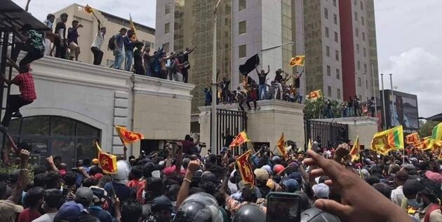 رئیس جمهور فرار کرده است