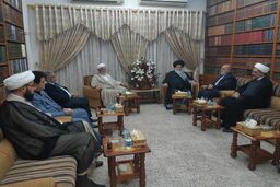 سفیر ایران در بغداد با آیت الله صدر دیدار کرد