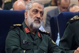 ایجاد اختلاف میان ارتش و سپاه دستور کار منافقین است