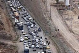 ترافیک نیمه سنگین در محورهای مواصلاتی کرمانشاه 