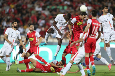 باشگاه فولاد از بازیکن پرسپولیس شکایت کرد
