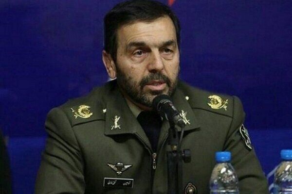 رژه امسال به صورت محمول و خودرویی با همراهی هواپیماها خواهد بود