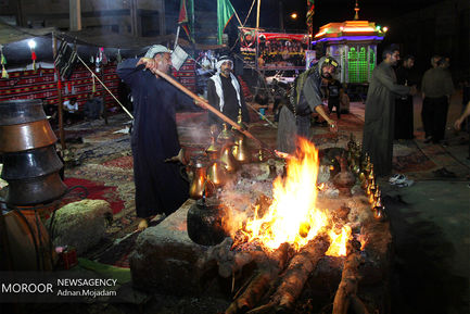 پیاده روی زائرین اربعین حسینی در مرزهای شلمچه و چذابه