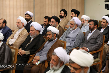 دیدار دست‌اندرکاران کنگره قرآن و علوم انسانی با مقام معظم رهبری
