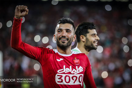 سوپر جام فوتبال دیدار تیم های پرسپولیس و نفت