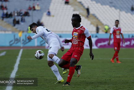 دیدار تیم های پرسپولیس و ذوب آهن اصفهان