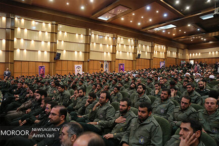تجلیل از رزمندگان مدافع حرم