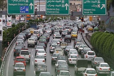 ترافیک نیمه سنگین در محور چالوس-کرج/ محورهای مسدود اعلام شد