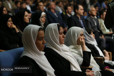 ضیافت افطار ورزشکاران با رییس جمهور