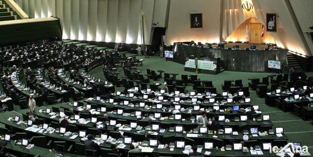 دولت مکلف به تغییر ساختار مصرف آب شرکت های فولادی و معدنی شد/استفاده از پساب های فاضلاب در دستورکار شرکت ها