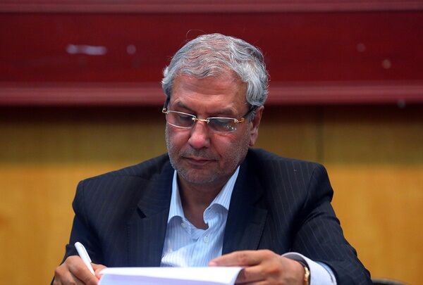 تعویق نشست خبری سخنگوی جدید دولت