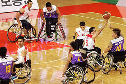 متولیان ورزش هرمزگان در سکوت به سر می برند