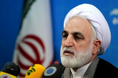 بازدید سرزده رئیس دستگاه قضا از زندان رجایی‌ شهر