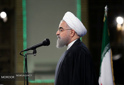 دیدار مقام معظم رهبری و جمعی از مسئولان نظام با میهمانان کنفرانس وحدت اسلامی