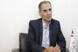 ساختار مالی بانک ها و ساختار بودجه ای کشور باید تغییر کند