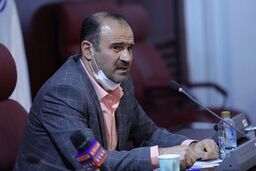 افرادی که قیمت سهامشان پایین آمده، صبر کنند تا به سود برسند
