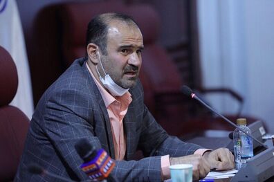 افرادی که قیمت سهامشان پایین آمده، صبر کنند تا به سود برسند
