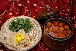 جشنواره بزرگ غذاهای سنتی ایرانی در اصفهان برگزار می‌شود