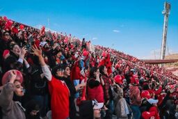 بازی تراکتور - پرسپولیس بدون حضور زنان
